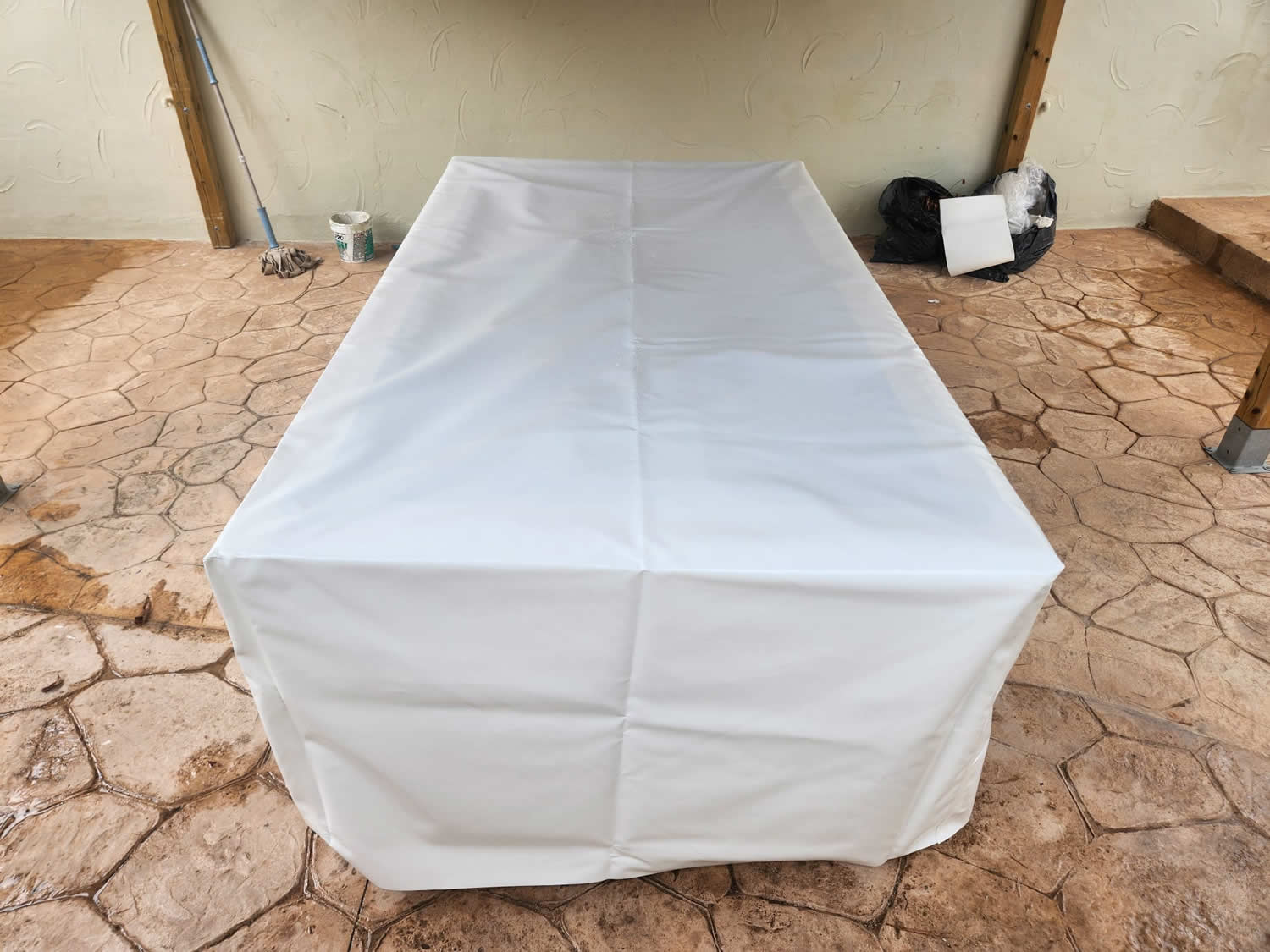 Outdoor Stormproof Cover4:13